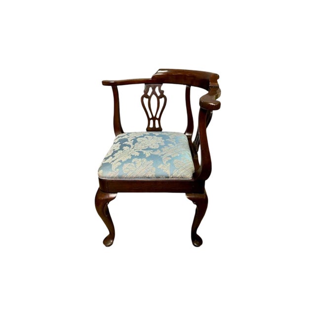 Traditional Vintage c.1980's Ethan Allen Georgian Queen Ann Corner Chair For Sale - Image 3 of 9