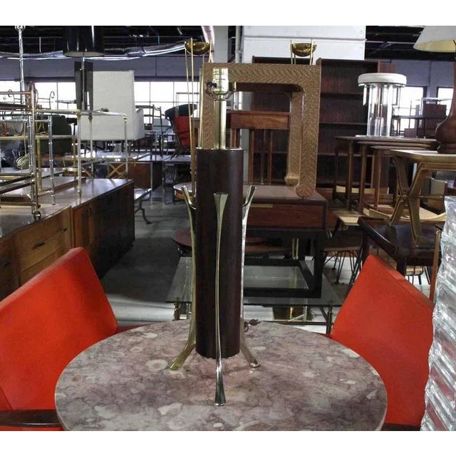 Vintage Mid-Century Modern Tripod Base Table Lamp by Laurel For Sale - Image 4 of 9