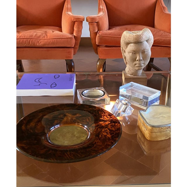 Brass and tortoiseshell lucite tray / vide poche Team Guzzini, Italy 1970s brass, lucite H 5 cm x 43 cm diam. Conditions:...