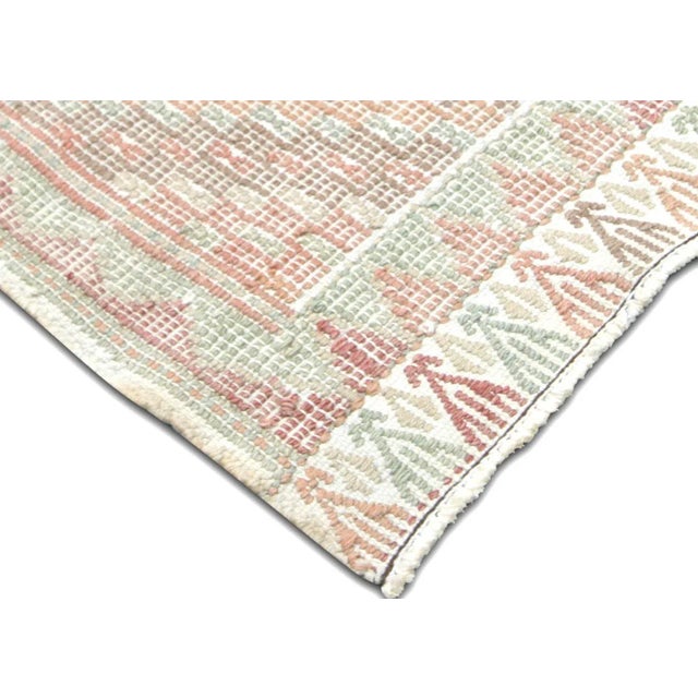 Traditional 1950s Turkish Kilim Rug For Sale - Image 3 of 6