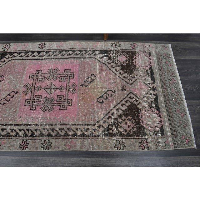 1970s Vintage Handmade Wool Cotton Pink Runner Rug For Sale - Image 10 of 11
