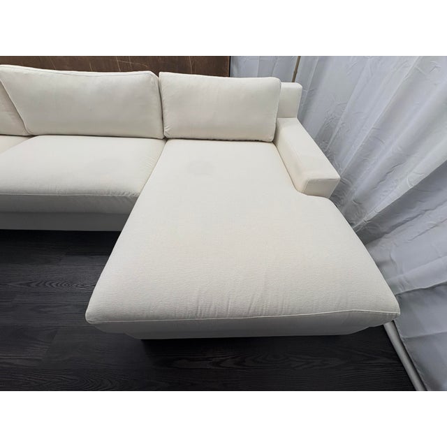 Restoration Hardware Rh Modena Track Arm Right-Arm Chaise Sectional – Performance Linen Weave in Natural For Sale - Image 4 of 18
