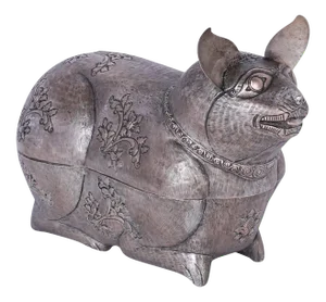 Anglo Indian Metal Cat Box
