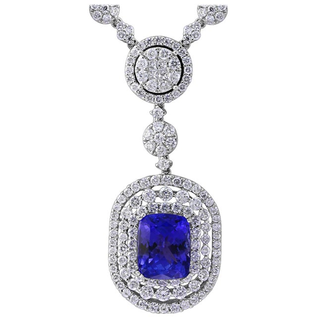 7 Carat Cushion Tanzanite and 13 Carat Diamond Pendant/ Necklace 18 Karat Gold For Sale In New York - Image 6 of 18