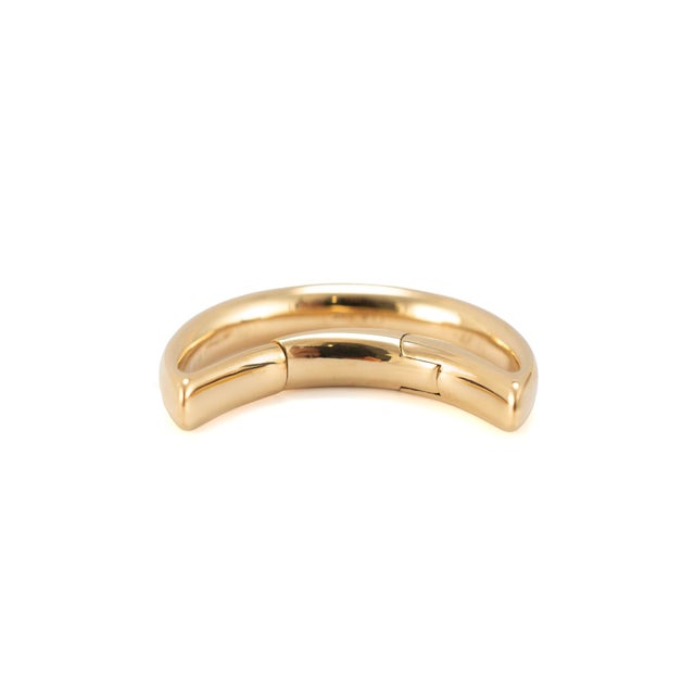 Early 21st Century Marla Aaron Moonlock 18k Yellow Gold Crescent Moon Lever Clasp Charm Pendant For Sale - Image 5 of 8