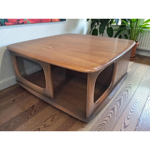 Brown Mid-Century Modern Pandora Coffee Table in Elm by Lucian Ercolani for Ercol, 1980s For Sale - Image 8 of 18