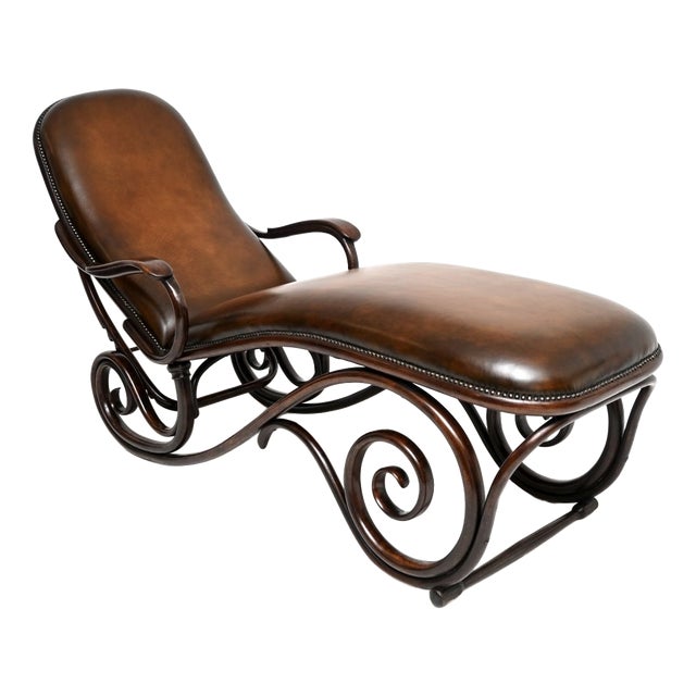 Antique Bentwood and Leather Chaise Lounge, 1880 For Sale