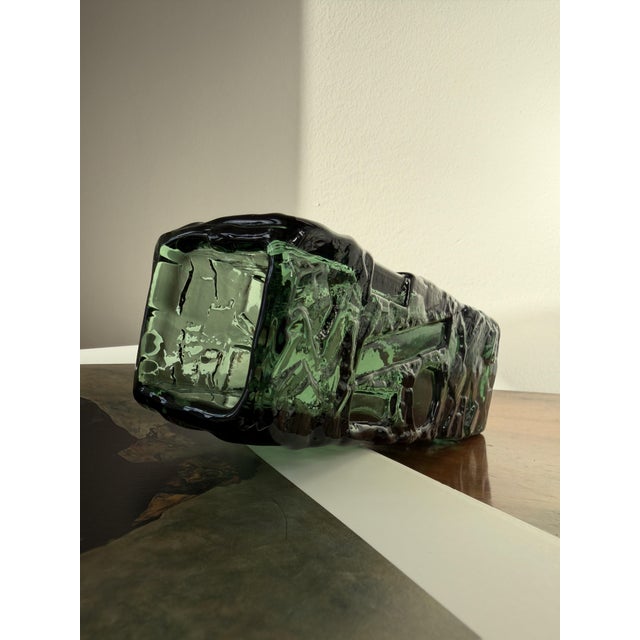 Brutalist Rustic Green Glass Vase by Göte Augustsson for Ruda Glasbruk, Sweden, 1960s For Sale - Image 6 of 17