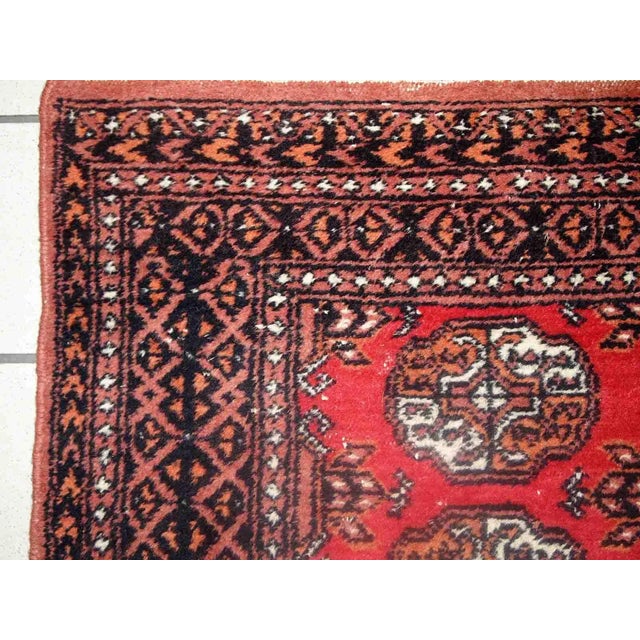 Textile 1960s Handmade Vintage Pakistani Lahore Distressed Rug For Sale - Image 7 of 10