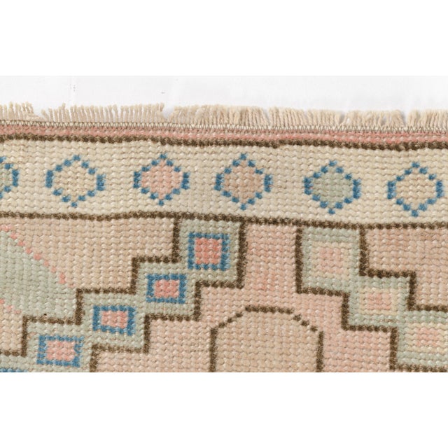Mid 20th Century Oushak Anatolian Ethnic Rug For Sale - Image 6 of 12