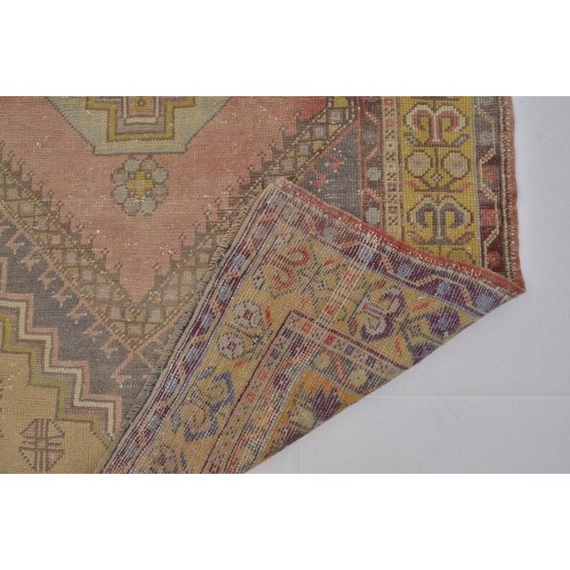 Home Living Decorative Carpet For Sale - Image 4 of 10