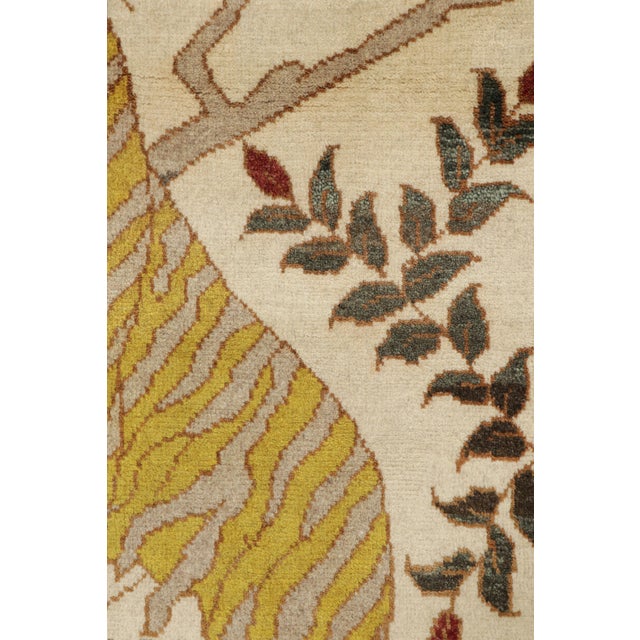 Vintage Gabbeh Persian Rug, Cream With Gold Lion Pictorial - Rug & Kilim For Sale In New York - Image 6 of 8