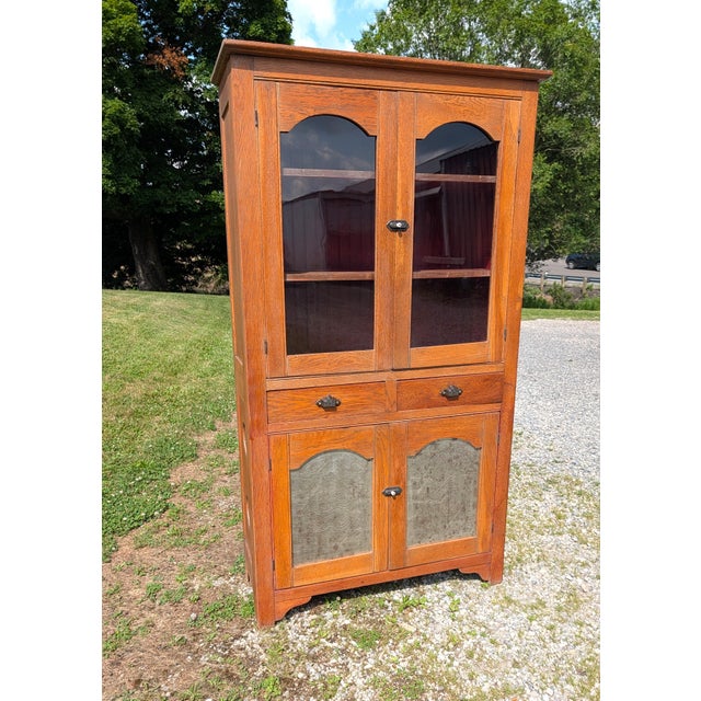 Antique Oak Flat Wall Pie Safe Cupboard w Pierced Tin Panel Bottom 1900s 1 Piece An antique early 1900s one-piece oak flat...