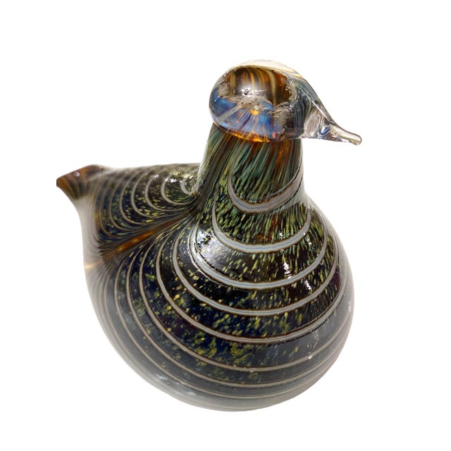 A luminous example of Finnish design, this exquisite handblown glass bird comes from Oiva Toikka’s celebrated collection...