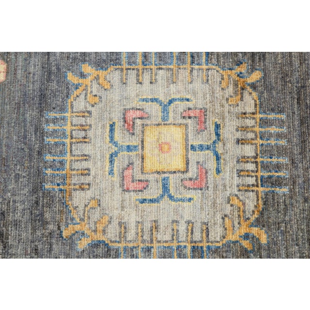 Modern Khotan Style Charcoal Grey & Gold Handmade Wool Rug 10x14 For Sale - Image 9 of 12
