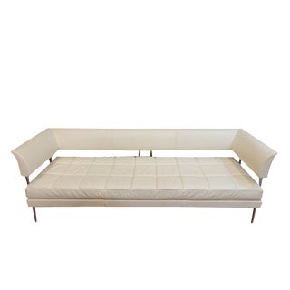 Hydra Castor Model Sofa with Chromed Steel Structure and White Leather Upholstery by Luca Scacchetti for Potrona Frau house, Italy, 1990s For Sale