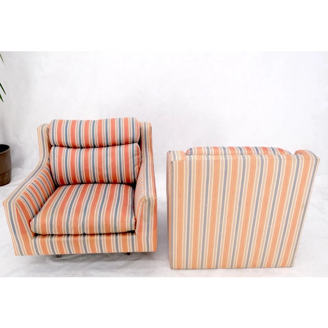 Pair Mid Century Modern Vladimir Kagan Lucite Base Floating Lounge Club Chairs For Sale - Image 11 of 13