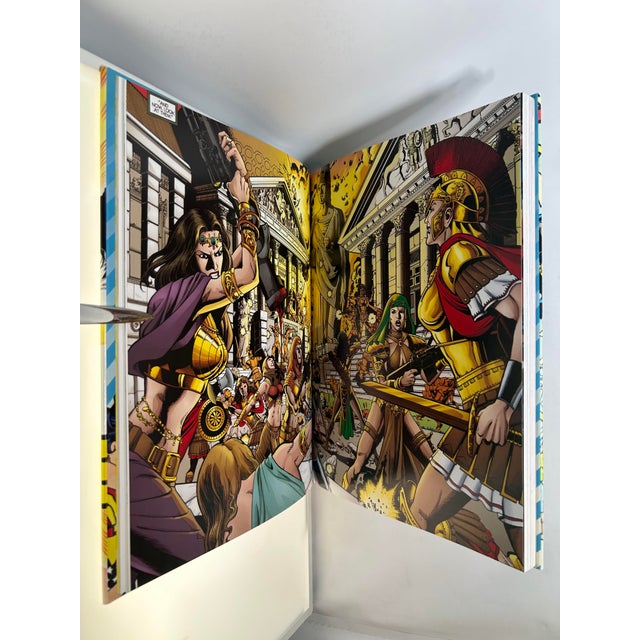 2010s Illustrated Quarto, Bob Greenberg's Wonder Woman: Amazon. Hero. Icon. - 1 Book For Sale - Image 9 of 11