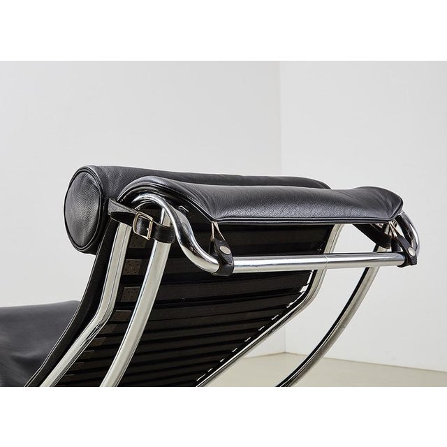 Black LC4 Chaise Longue by Le Corbusier & Charlotte Perriand for Cassina, 1928 For Sale - Image 8 of 12