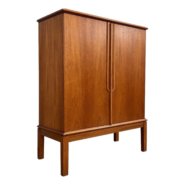 Mid-Century Modern Danish Teak Drinks Cabinet, 1960s For Sale