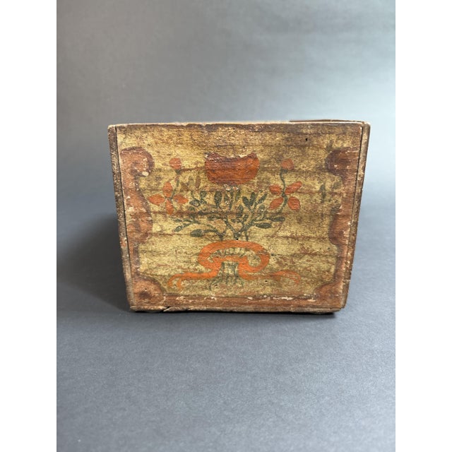 Small Painted Wooden Box, Puglia, Italy, 1700 For Sale - Image 4 of 16