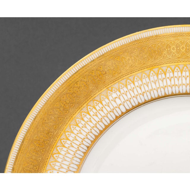Tiffany and Co. Set of 12 Cauldon Co. For Tiffany & Co. Porcelain Dinner Plates For Sale - Image 4 of 7