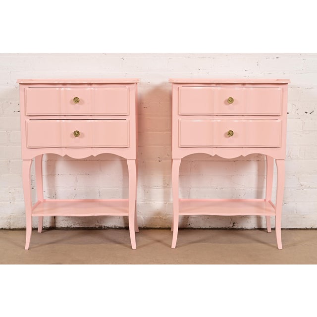 John Widdicomb French Provincial Louis XV Pink Lacquered Nightstands, Newly Refinished For Sale - Image 15 of 15