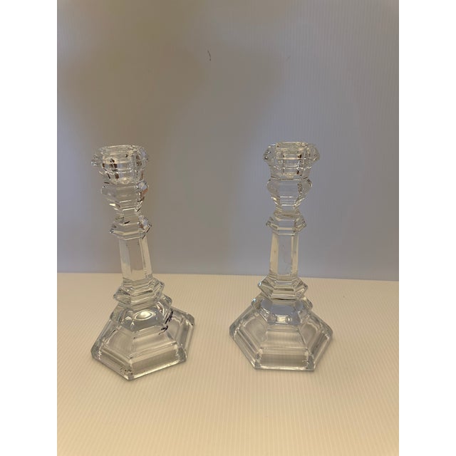 Glass 1990s Tiffany and Co. Crystal Clear Glass Candleholders with Hexagon Bases, Signed- Set of 2 For Sale - Image 7 of 11