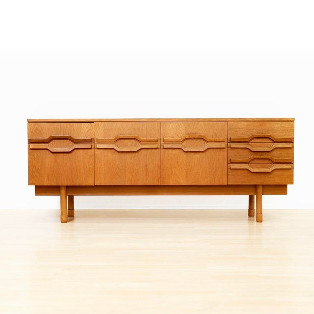 Mid Century Teak Credenza by Uniflex Furniture For Sale In Los Angeles - Image 6 of 10