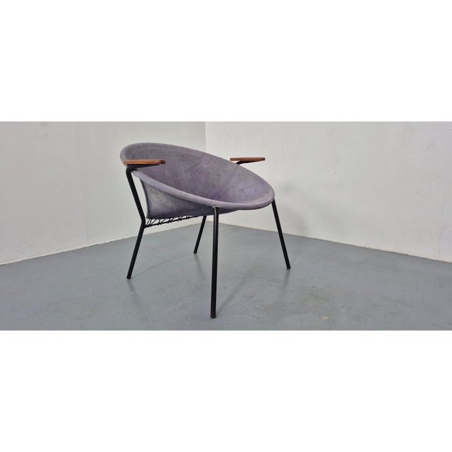 Sueded Purple Balloon Chair by Hans Olsen for Lea Furniture, Denmark, 1950s For Sale - Image 6 of 13
