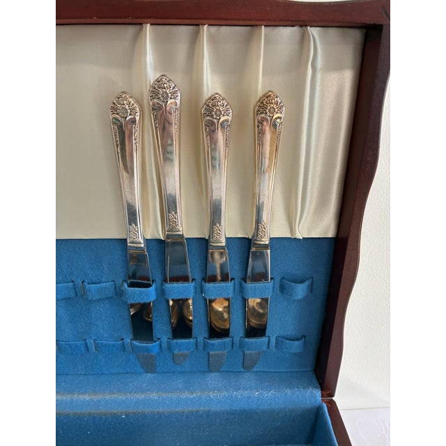 Rogers Bros. Vintage Rogers & Bro Silverplate Flatware Set, 41 Pieces With Wood Chest For Sale - Image 4 of 14