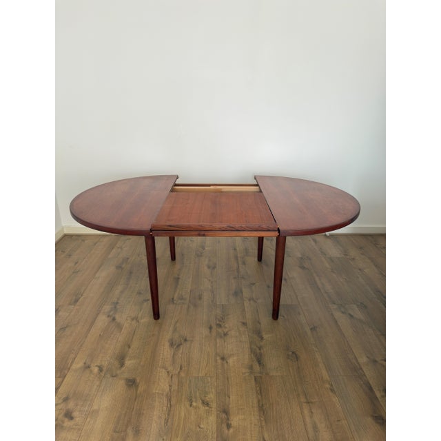 Teak Round Extendable Dining Table, 1960s For Sale - Image 9 of 15