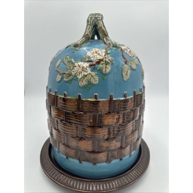 1960s Vintage George Jones Inspired Extra Large Majolica Cheese Dome For Sale - Image 5 of 11