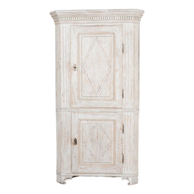 19th Century Swedish Gustavian Gray Pine Corner Cabinet Cupboard For Sale