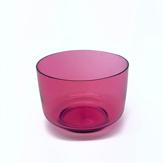 Mid 20th Century Vintage Mixed Pink and Red Glass Vessel Curation - Group of 5 For Sale - Image 5 of 8