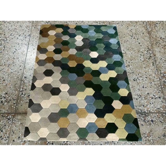 Modern Geometric Hexagon Hand-Tufted Wool Doormat For Sale - Image 9 of 14