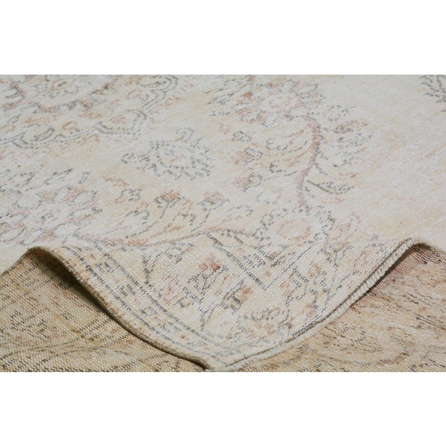 1950s Vintage Turkish Anatolian Hand Knotted Wool Rug, 6'1"x9'7" For Sale - Image 5 of 6