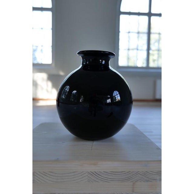 Art Deco Black Vases by Harald Notini for Pukeberg, Sweden 1930s, Set of 3 For Sale - Image 11 of 14