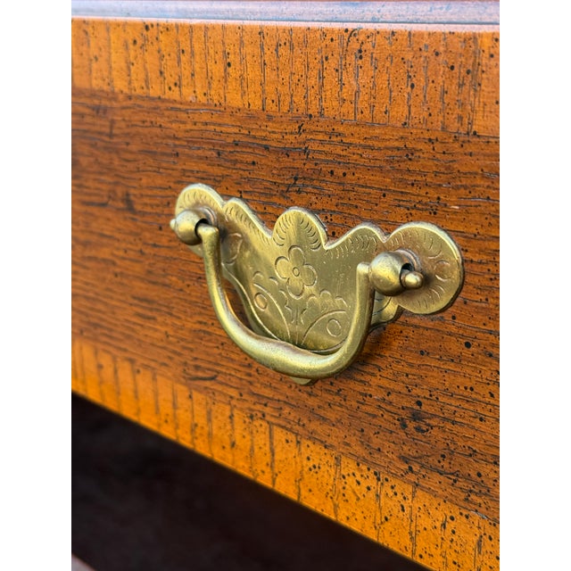 Vintage Henredon 18th Century Portfolio Secretary Desk For Sale In New York - Image 6 of 12