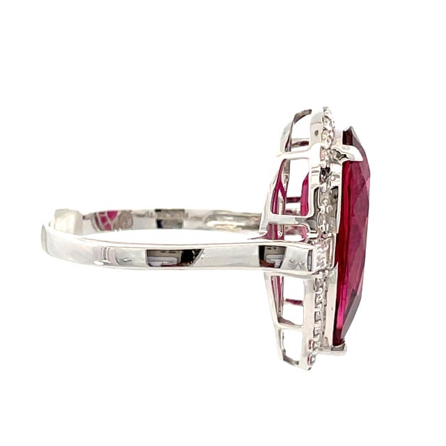 2000 - 2009 18k White Gold 5.33 Carat Weight Rubelite & Diamond Halo Ring, Size 7.75 For Sale - Image 5 of 12