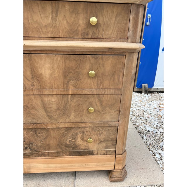 Mid 19th Century French 19th Century Louis Philippe Bleached Burl Walnut Marble Top Commode For Sale - Image 5 of 12