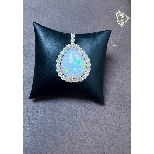 40 Carat Pear Ethiopian Opal & 8 Carat Diamond Pendant/Necklace 14K Yellow Gold For Sale - Image 4 of 18