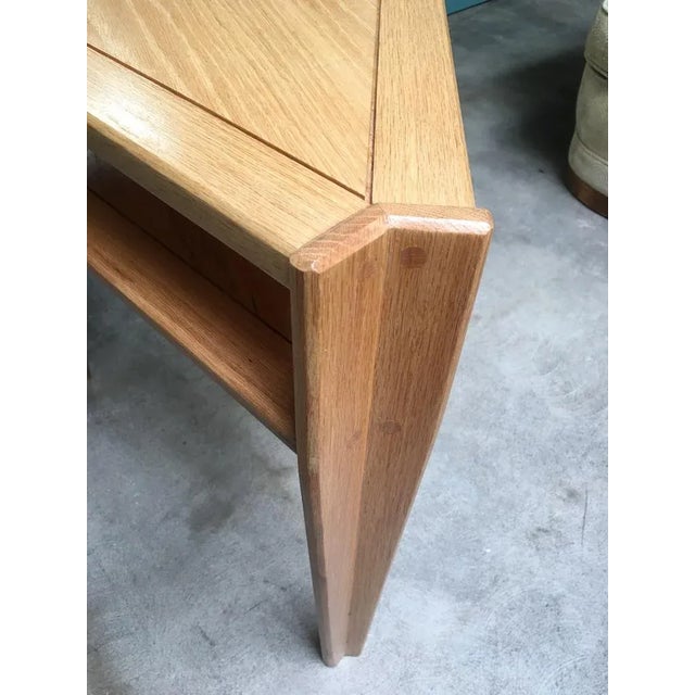 Studio-Crafted Triangular Two-Tier Side Table – Sculptural Modern, Los Angeles, 1990s For Sale In Los Angeles - Image 6 of 10