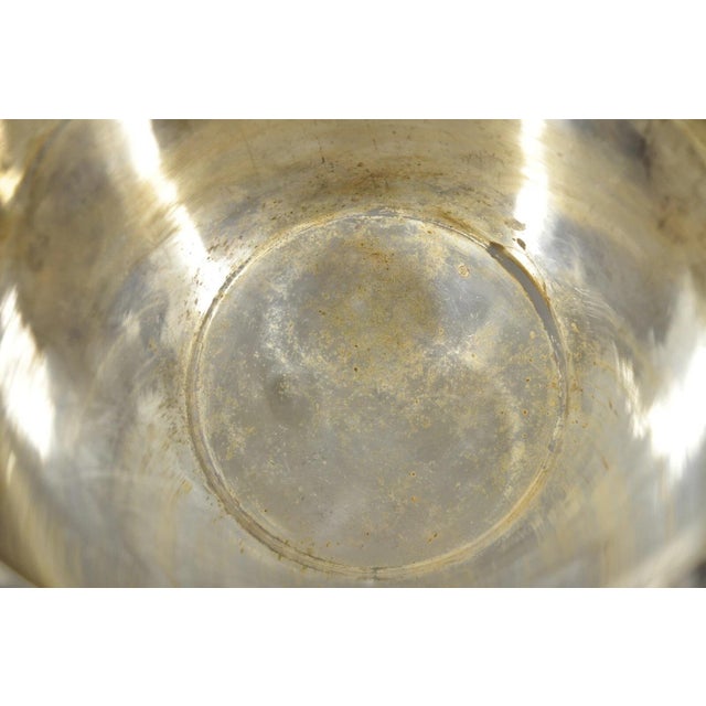 Silver Mid 20th Century Hollywood Regency Silver Plated Champagne Chiller Ice Bucket With Knot Handles For Sale - Image 8 of 12