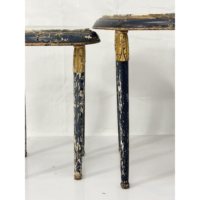 Early 20th Century French Louis XVI Style Painted Giltwood Marble Top Guéridon Tables, Set of 2 For Sale - Image 12 of 18