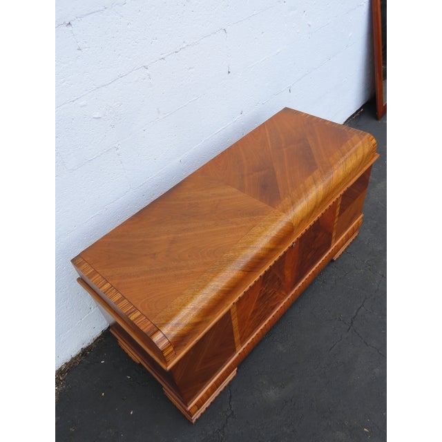 1940s Lane Art Deco Waterfall Inlay Cedar Chest Blanket Trunk 6585 For Sale - Image 5 of 18