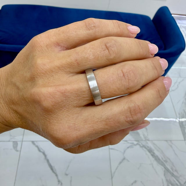 Platinum Unisex Tiffany & Co. The Charles Setting Platinum Satin 5mm Finish Band Ring, Size 8 For Sale - Image 8 of 8