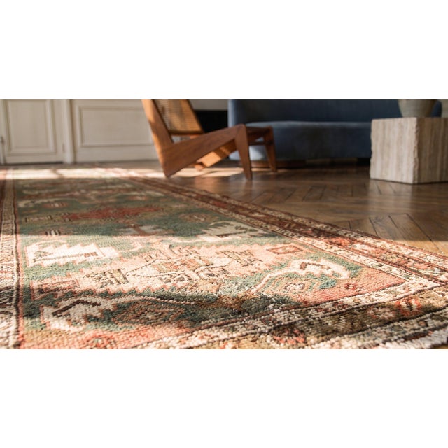 19th Century N.W. Serapi Carpet ( 2'8" x 17'4" - 80 x 528 ) For Sale In New York - Image 6 of 7