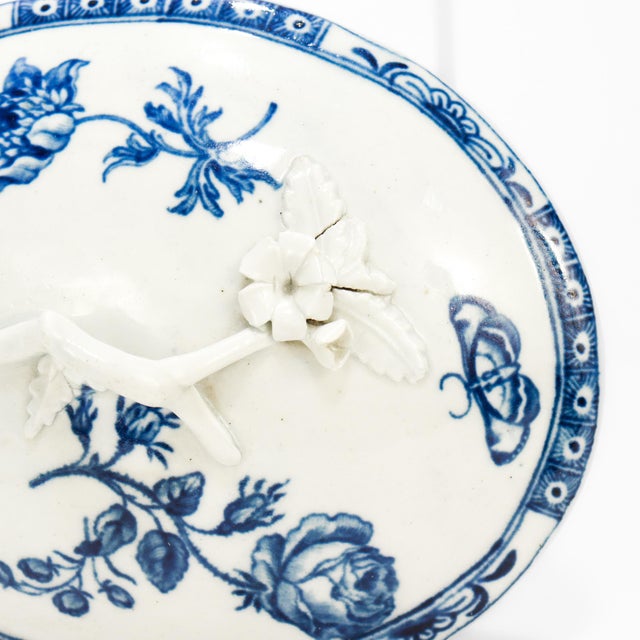 Antique 18th C. Dr. Wall Worcester Porcelain Covered Butter Dish & Underplate For Sale - Image 13 of 18