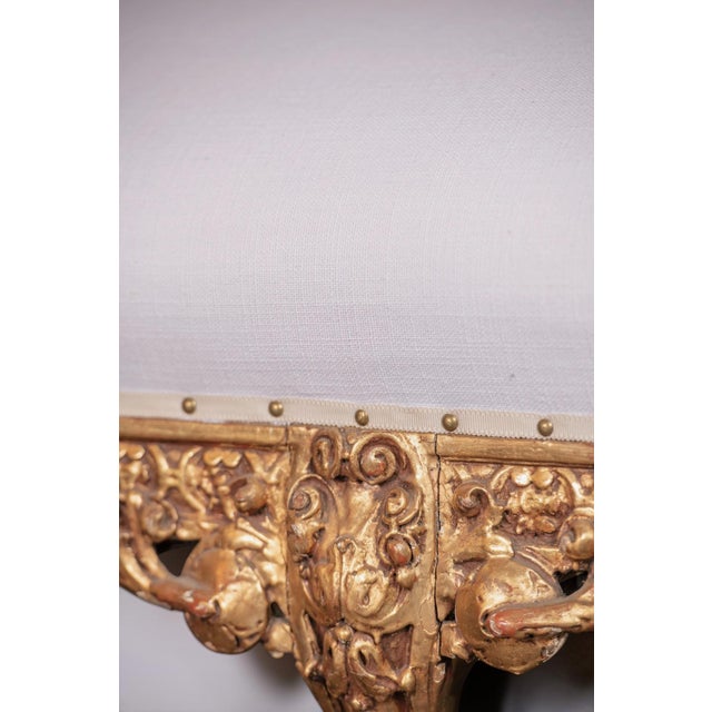18th Century Louis XVI Giltwood Settee For Sale - Image 13 of 15